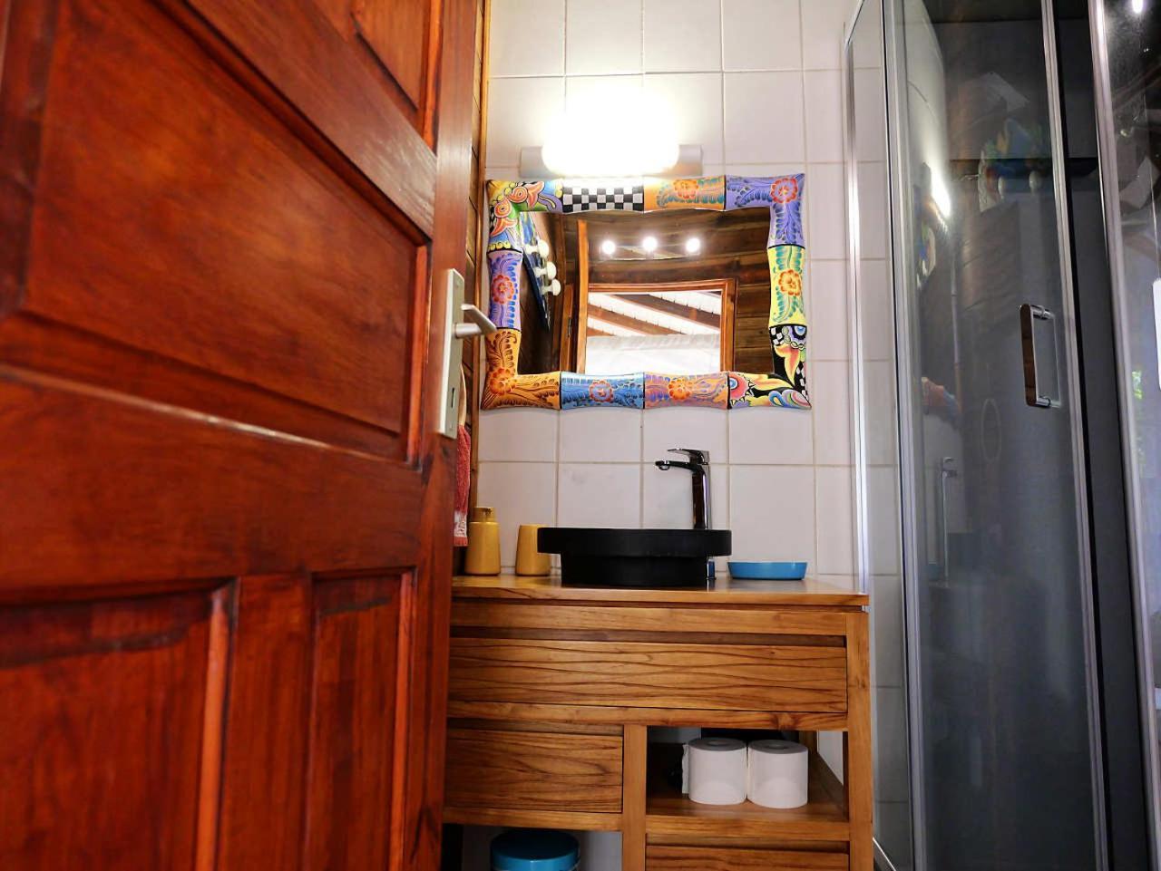 Karureve Villa Десе Екстериор снимка
